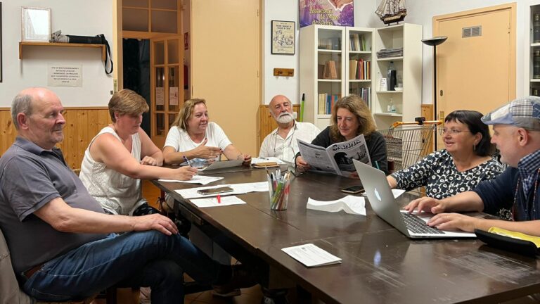 Relleu a l’Associació Veïnal de Sarrià