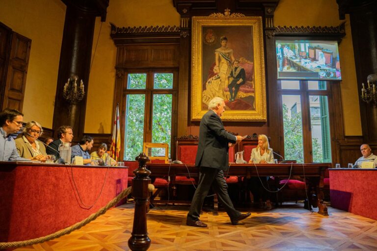 El nou Plenari de Sarrià-Sant Gervasi: dotze cares noves i una designació pendent