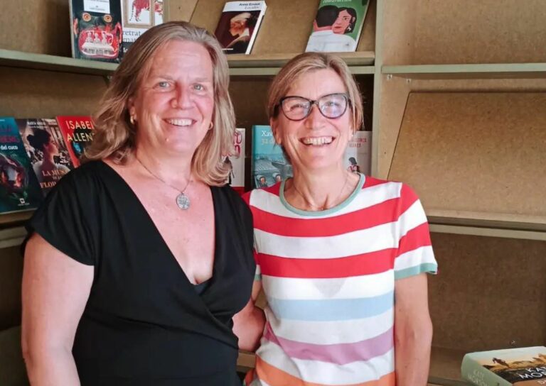 La incendiada Llibreria de la Plaça farà una celebració amb el barri el 21 de setembre