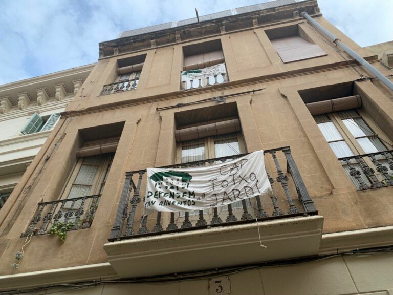 El batec de Can Raventós, més enllà dels murs i els arbres caiguts