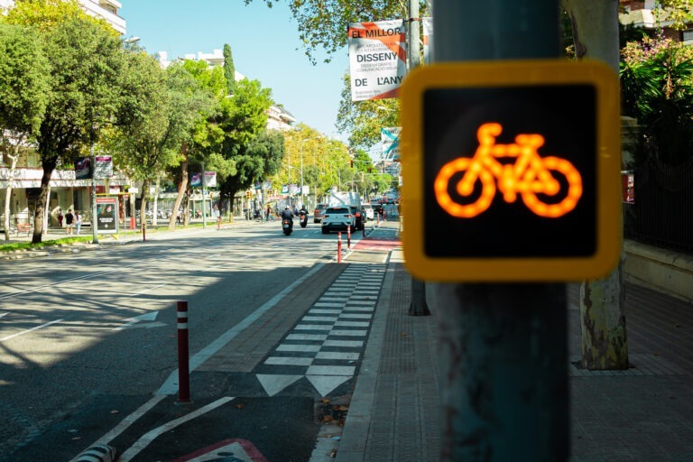 Augmenta l’ús del carril bici de la Via Augusta