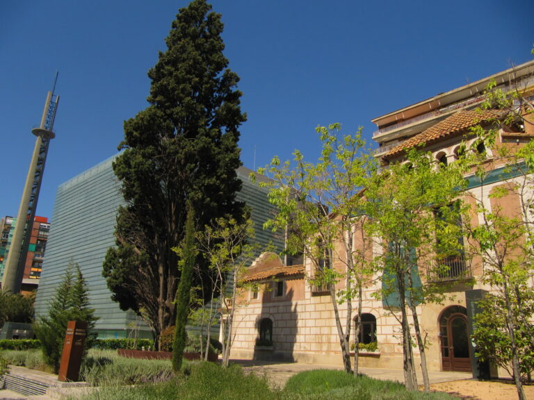 Els jardins de Can Raspall i Can Senillosa: dues masies catalogades a Sarrià