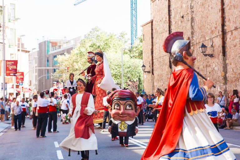 Alegria, és Festa Major a Sarrià! Alegria, és Festa Major a Sarrià!