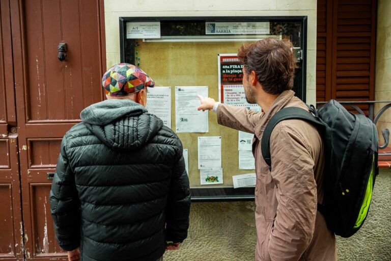 Les associacions de veïns: lobby o obediència al polític?