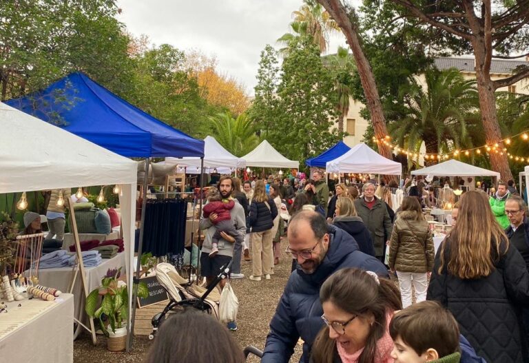 Torna Les Tres Torres Christmas Market després de batre el rècord d’assistència amb 6.000 visitants l’any passat Torna Les Tres Torres Christmas Market després de batre el rècord d’assistència amb 6.000 visitants l’any passat