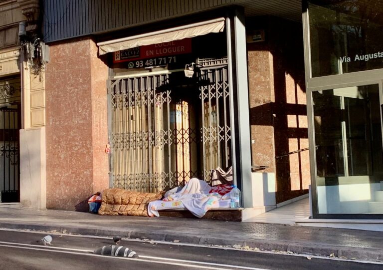 L’atenció a persones sense llar incrementa de manera alarmant a ASSÍS, Sant Joan de Déu i Cedre L’atenció a persones sense llar incrementa de manera alarmant a ASSÍS, Sant Joan de Déu i Cedre