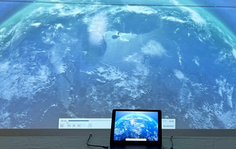 Art i disseny posthumanista a l’ESDAPC campus Llotja al bell mig de la Bonanova