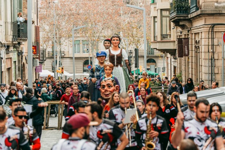 Les imatges d’unes festes de Sant Vicenç que han tret els sarrianencs al carrer