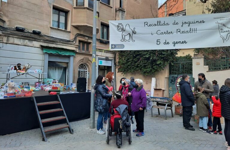 Més de 40 anys de la recollida solidària de joguines de Reis al Farró