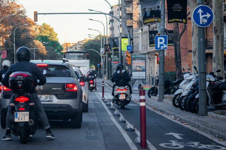 Les distraccions al volant són la principal causa d’accident a Sarrià