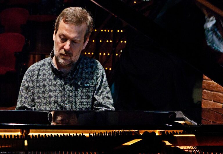 El pianista Ignasi Terraza estrena diumenge el cicle de Concerts-Vermut de l’Antàrtida