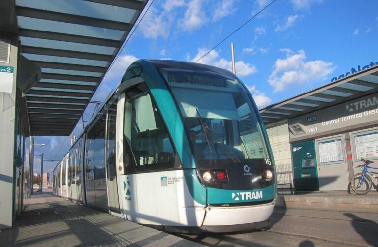 El projecte executiu per connectar el tramvia per la Diagonal estarà enllestit al juliol