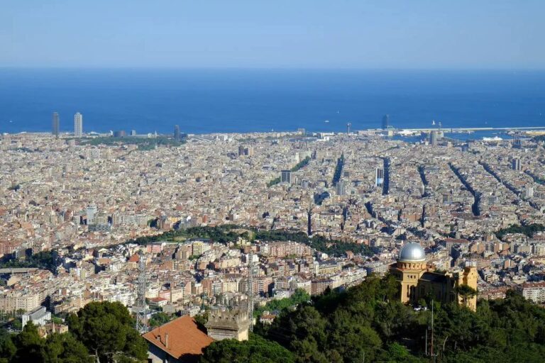 Nou rècord històric de calor un dia d’abril a Barcelona: 29,1 graus a l’Observatori Fabra