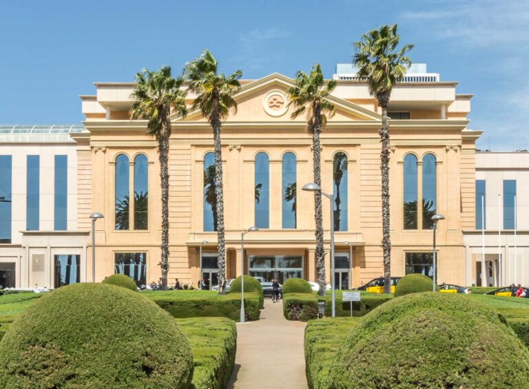 Els jardins del Centre Mèdic Teknon a la Bonanova, el petit Versalles