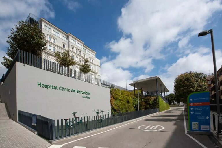 L’Hospital Plató tancarà durant l’agost, també les urgències, per estalviar