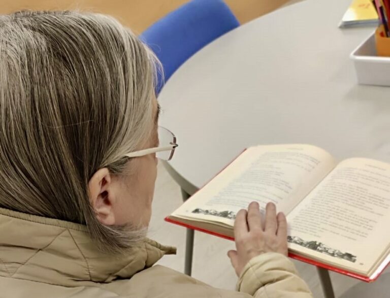 Lectura i memòria: una relació de benefici demostrada en totes les edats