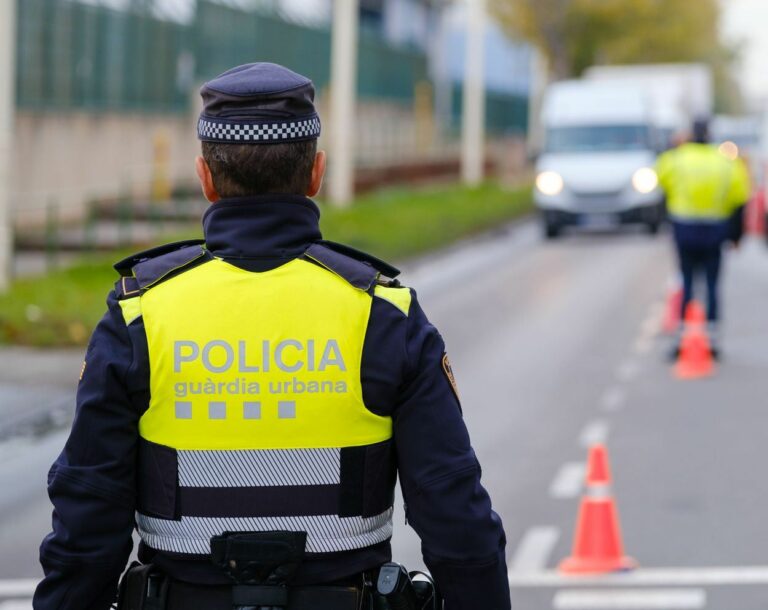 Un conductor de transport escolar a Sarrià-Sant Gervasi dona positiu en drogues Un conductor de transport escolar a Sarrià-Sant Gervasi dona positiu en drogues