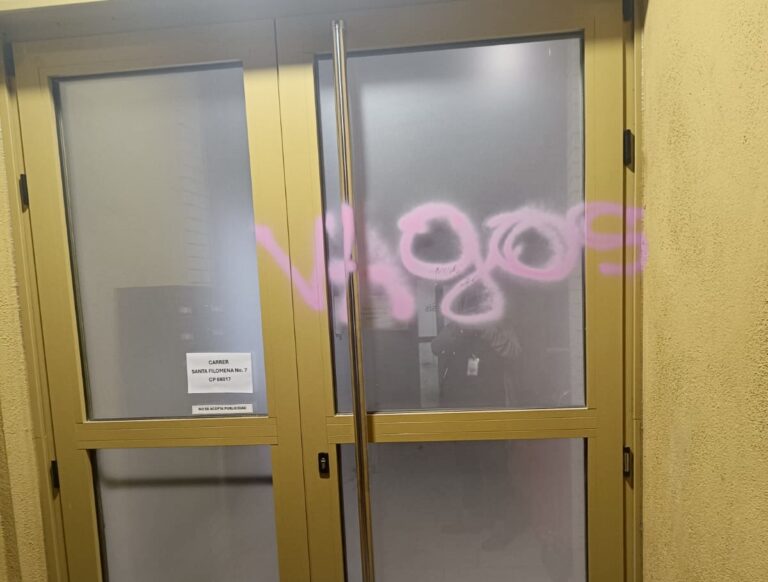 Assís denuncia un atac aporofòbic a les portes del centre d’atenció a persones sense llar Assís denuncia un atac aporofòbic a les portes del centre d’atenció a persones sense llar