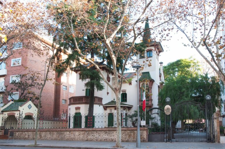 Muley Hafid, la casa modernista que fa de seu del Consolat de Mèxic Muley Hafid, la casa modernista que fa de seu del Consolat de Mèxic