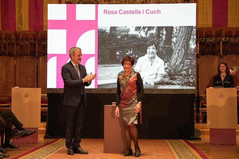 Barcelona reconeix a la fotògrafa Rosa Castells amb la Medalla d’Honor de la ciutat