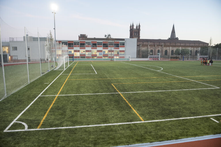 L’Escola Jesuïtes Sarrià impulsa l’esport com a eina educativa