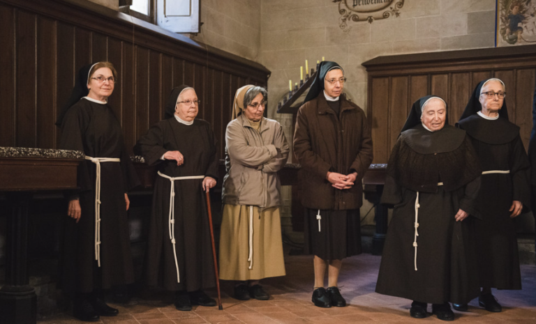 Què està passant amb les monges clarisses del Monestir de Pedralbes?