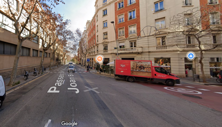 Mor un ciclista en xocar amb una moto a Sarrià