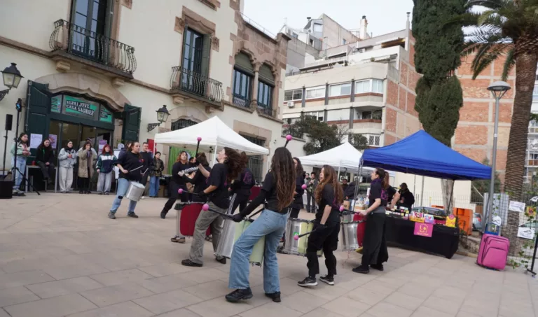 Trobada de bruixes a l’Espai Jove Casa Sagnier