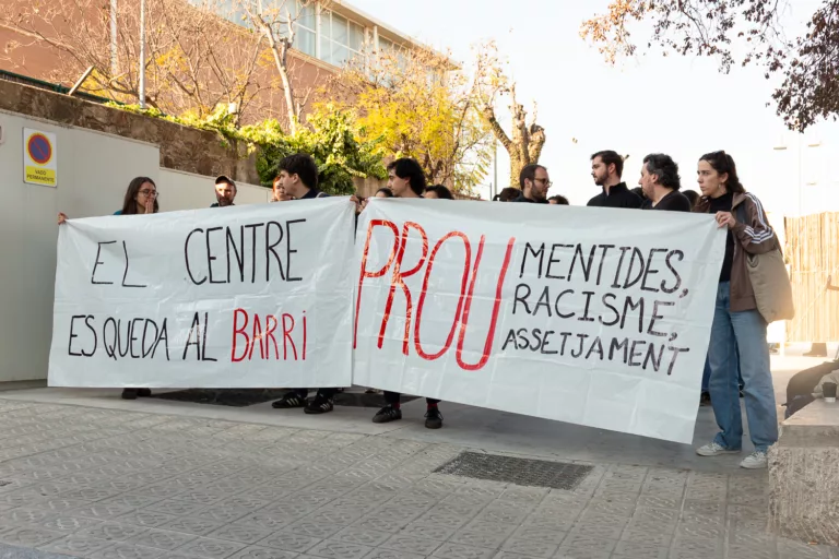 Vox punxa en l’intent de criminalitzar el centre d’acollida de Cister