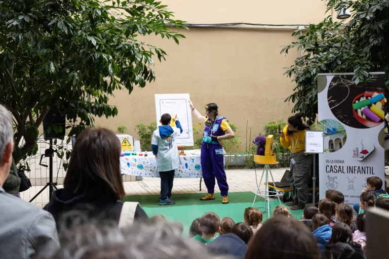 Vil·la Urània acull una festa infantil en la inauguració de l’UràniaLab, el laboratori científic educatiu