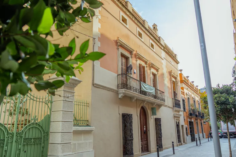 El carrer de Ballester: història, curiositats i present