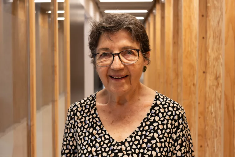Elisabeth Bosch: “Defensàvem una universitat pública, catalana, científica i democràtica amb assemblees, vagues i manifestos”
