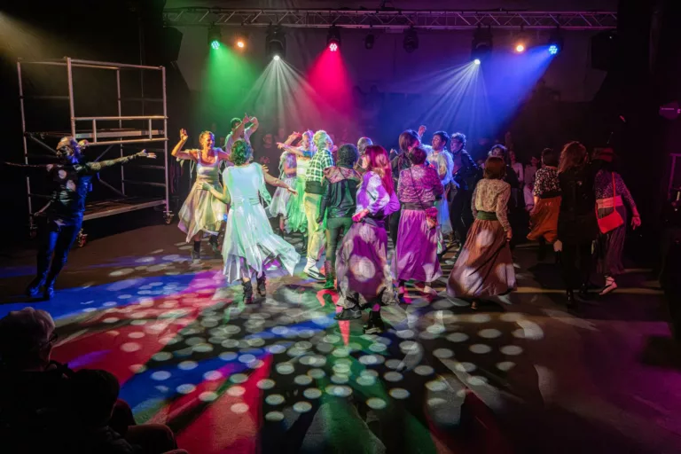 Uns Pastorets feministes i empoderats: l’espectacle de Vallvidrera torna a triomfar per Nadal