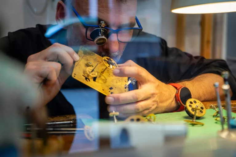 Obiols rellotgers es trasllada a Canet de Mar després de 45 anys de servei a Sarrià