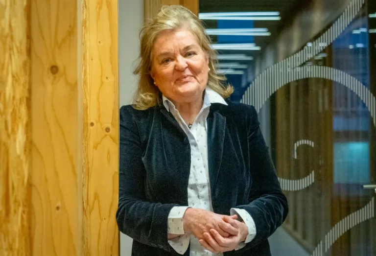 Lourdes Fañanás: “Els traumes i l’estrès més profund solen produir-se en els primers anys de vida, sovint dins del nucli familiar”