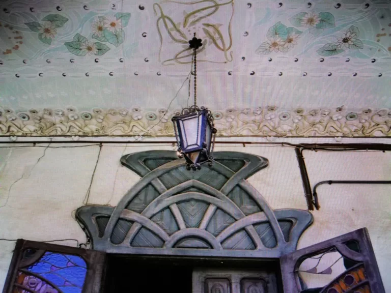 Una revista francesa de decoració “art nouveau” va ser font d’inspiració per decorar la Casa Tosquella